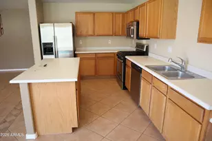 3281 S Martingale Rd, Gilbert, AZ 85297 - Photo 7