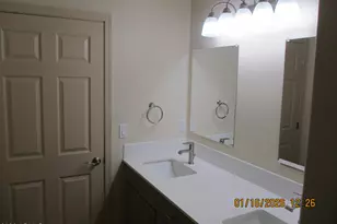 8373 E Sunwing Ridge Dr, Hereford, AZ 85615 - Photo 13