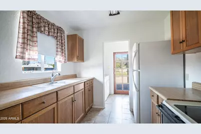 42 W Dunlap Avenue, Phoenix, AZ 85021 - Photo 11