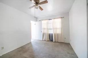 42 W Dunlap Ave, Phoenix, AZ 85021 - Photo 17