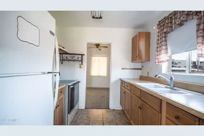 42 W Dunlap Avenue, Phoenix, AZ 85021 - Photo 9