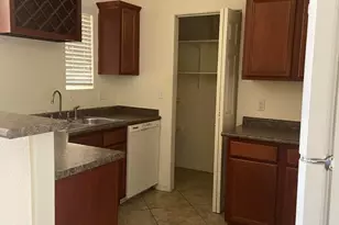 17017 N 12th St, Phoenix, AZ 85022 - Photo 11