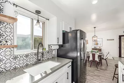 4615 N 22nd Street #204, Phoenix, AZ 85016 - Photo 9