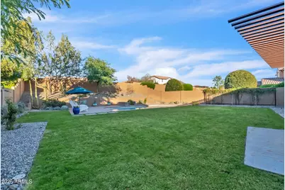 1610 W Blaylock Drive, Phoenix, AZ 85085 - Photo 31