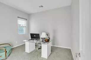 1610 W Blaylock Dr, Phoenix, AZ 85085 - Photo 25