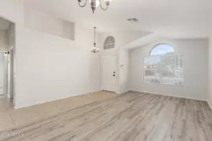 873 E Constitution Dr, Chandler, AZ 85225 - Photo 5