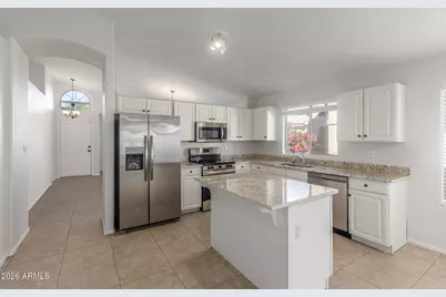 873 E Constitution Drive, Chandler, AZ 85225 - Photo 11