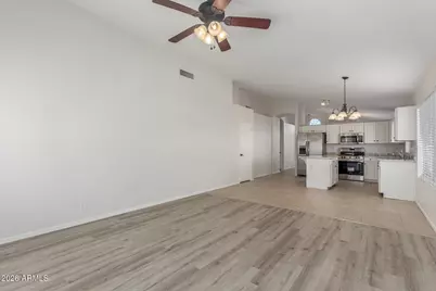 873 E Constitution Drive, Chandler, AZ 85225 - Photo 9