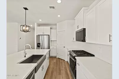 15887 W Cottontail Lane, Surprise, AZ 85387 - Photo 3