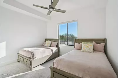 5250 E Deer Valley Drive #209, Phoenix, AZ 85054 - Photo 17