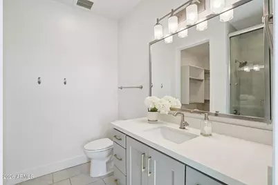5250 E Deer Valley Drive #209, Phoenix, AZ 85054 - Photo 19