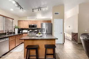 1147 N Marvin St, Gilbert, AZ 85233 - Photo 3