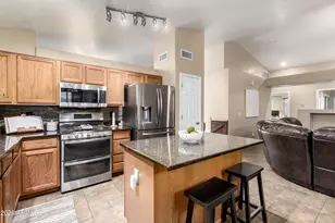 1147 N Marvin St, Gilbert, AZ 85233 - Photo 5