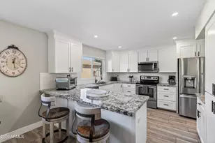 26026 S Jardin Dr, Sun Lakes, AZ 85248 - Photo 13