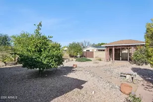 1932 E Loma Vista Dr E, Tempe, AZ 85282 - Photo 27