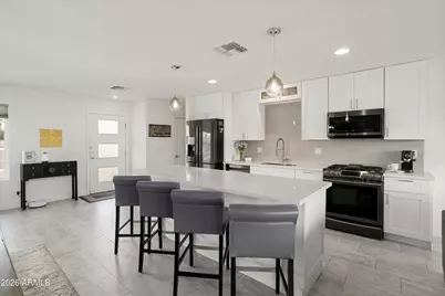 11421 N 110th Drive, Sun City, AZ 85351 - Photo 13