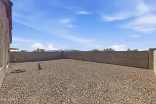 25088 N 186th Ln, Wittmann, AZ 85361 - Photo 29