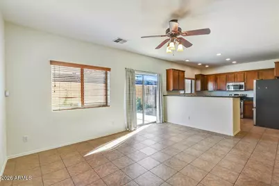 2929 N 37th Street #Apt 7, Phoenix, AZ 85018 - Photo 5