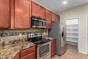 883 S Pheasant Dr, Gilbert, AZ 85296 - Photo 7