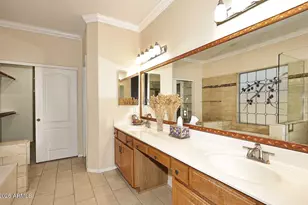 1930 W Armstrong Way, Chandler, AZ 85286 - Photo 19