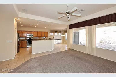 1930 W Armstrong Way, Chandler, AZ 85286 - Photo 7