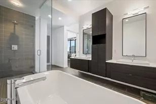 200 W Portland St, Phoenix, AZ 85003 - Photo 13