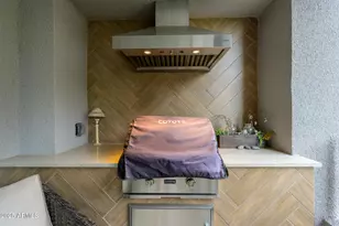 5250 E Deer Valley Dr, Phoenix, AZ 85054 - Photo 25