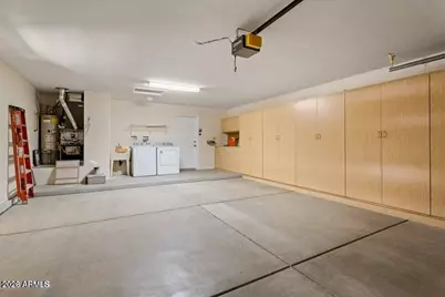 15066 W Cactus Ridge Way, Surprise, AZ 85374 - Photo 3