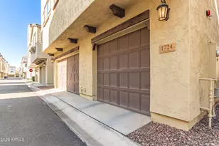 1724 E Chelsea Ln, Gilbert, AZ 85295 - Photo 23