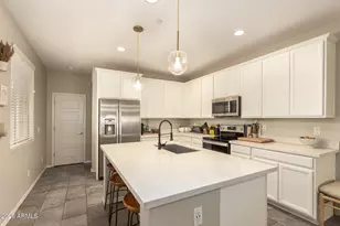 1724 E Chelsea Ln, Gilbert, AZ 85295 - Photo 9