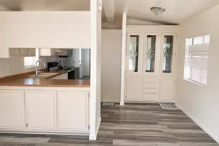 2292 N Ironwood Dr, Apache Junction, AZ 85120 - Photo 3