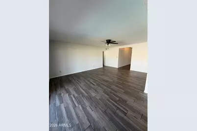 3426 W Juniper Avenue W, Phoenix, AZ 85053 - Photo 3
