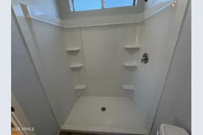 3426 W Juniper Avenue W, Phoenix, AZ 85053 - Photo 11