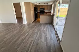 3426 W Juniper Ave W, Phoenix, AZ 85053 - Photo 5