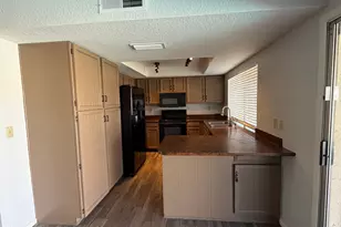 3426 W Juniper Ave W, Phoenix, AZ 85053 - Photo 5