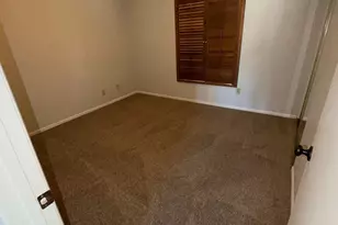 3426 W Juniper Ave W, Phoenix, AZ 85053 - Photo 7
