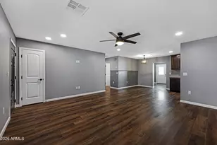 10013 W Mission Ln, Sun City, AZ 85351 - Photo 7