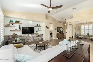 2407 W Maya Way, Phoenix, AZ 85085 - Photo 9