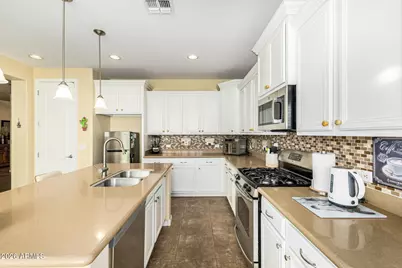 2407 W Maya Way, Phoenix, AZ 85085 - Photo 15