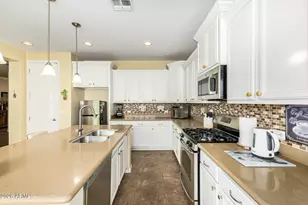 2407 W Maya Way, Phoenix, AZ 85085 - Photo 15