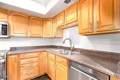 1530 S River Drive, Tempe, AZ 85281 - Photo 5