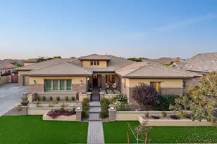 2052 E Crescent Way, Gilbert, AZ 85298 - Photo 1