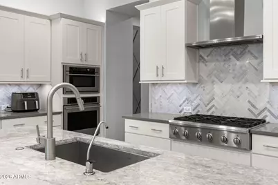 2052 E Crescent Way, Gilbert, AZ 85298 - Photo 15