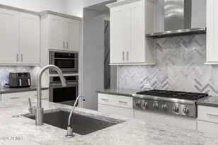 2052 E Crescent Way, Gilbert, AZ 85298 - Photo 15