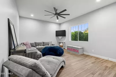 2052 E Crescent Way, Gilbert, AZ 85298 - Photo 23