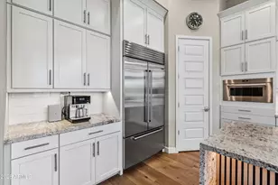 23649 N 76th Pl, Scottsdale, AZ 85255 - Photo 11