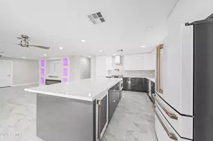 8202 E Whitton Ave, Scottsdale, AZ 85251 - Photo 23