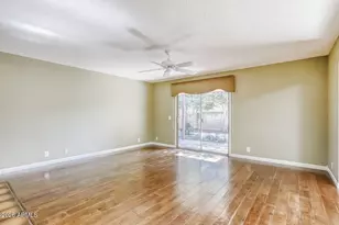 7923 E Vista Dr, Scottsdale, AZ 85250 - Photo 11