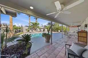 612 E Brook Hollow Dr, Phoenix, AZ 85022 - Photo 7