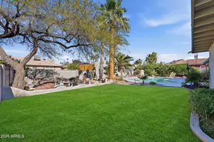 612 E Brook Hollow Dr, Phoenix, AZ 85022 - Photo 17